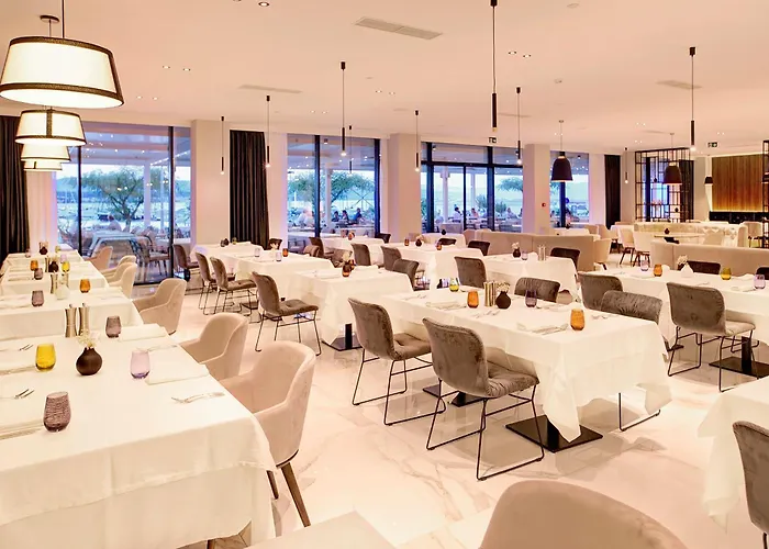 Luxury Riva Malinska