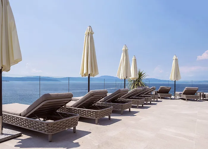 Hotel Luxury Riva 5*