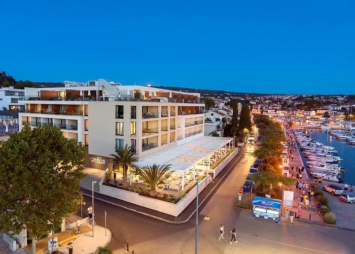 Luxury Riva Hotel 5*