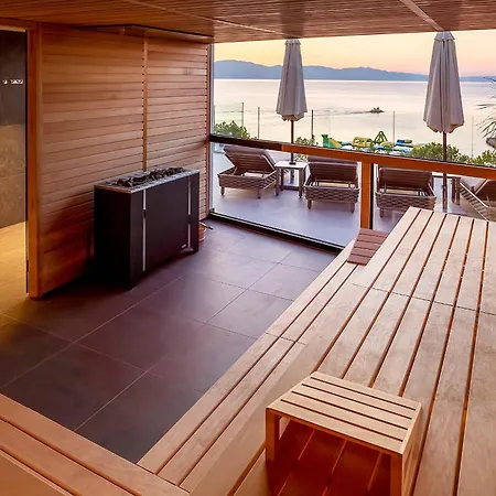 Luxury Riva ホテル 5*