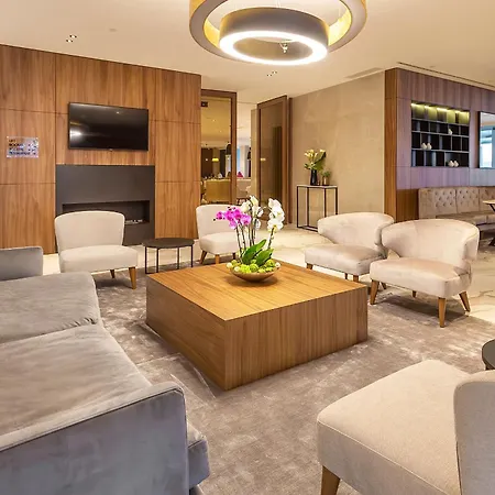 Отель Luxury Riva