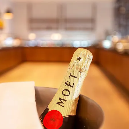 Luxury Riva Отель Малинска