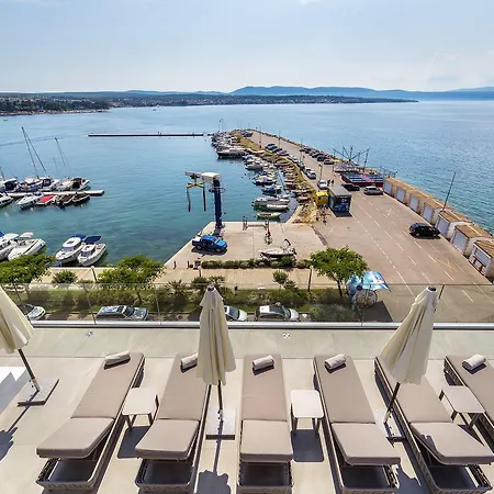 Luxury Riva 5*