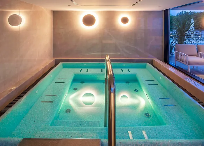 Otel Luxury Riva Malinska