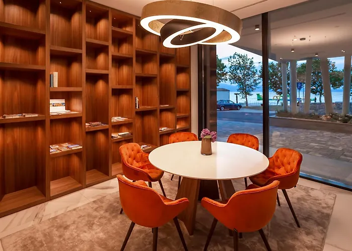 Luxury Riva Otel 5*