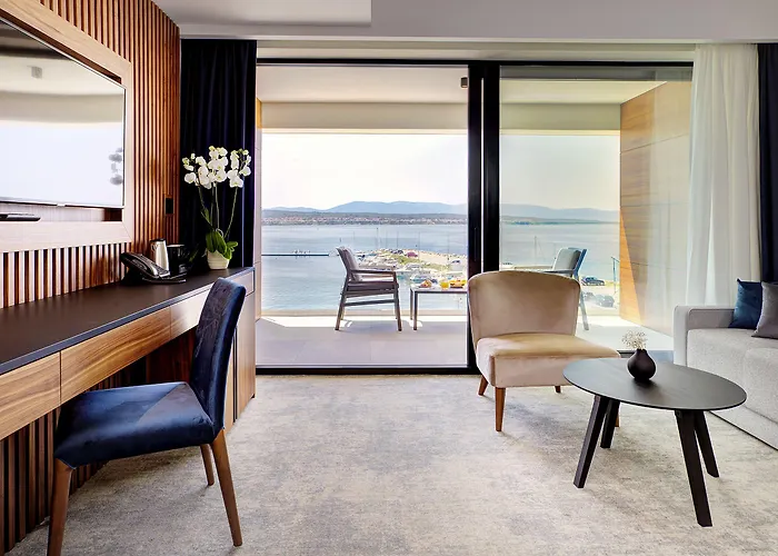 Otel Luxury Riva Malinska