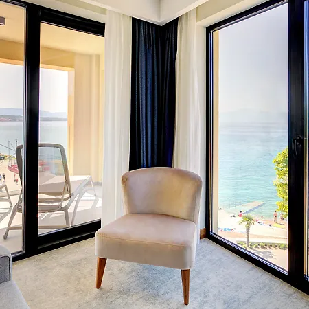 Hotel Luxury Riva
