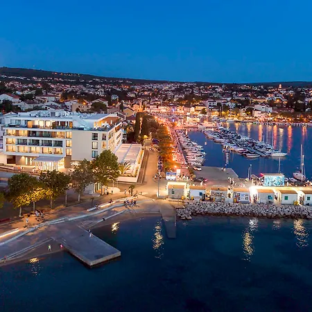 Hotel Luxury Riva 5*