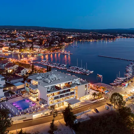 Hotel Luxury Riva