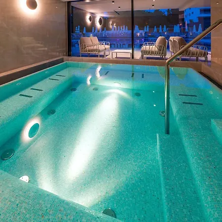 Luxury Riva 5*