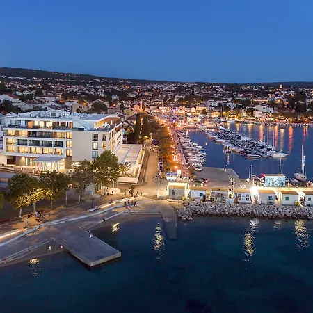 Luxury Riva Malinska