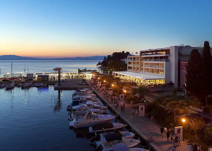 Luxury Riva Malinska